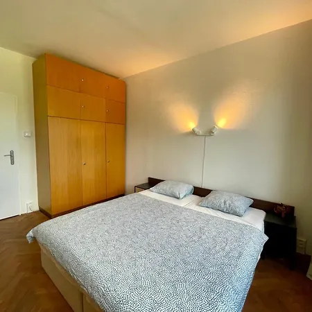Appartement Authentic Self Check-in In Vibrant Ruzinov Area, Komarnicka 42, Bratislava